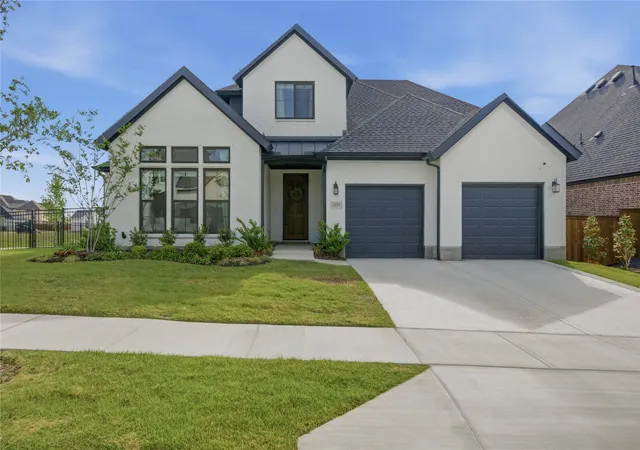 Photo 1 of Sale Pending at 2113 Heather Hills Dr, Fort Worth, TX 76008 | MLS# 21318282 | Listing updated on 2026-07-20