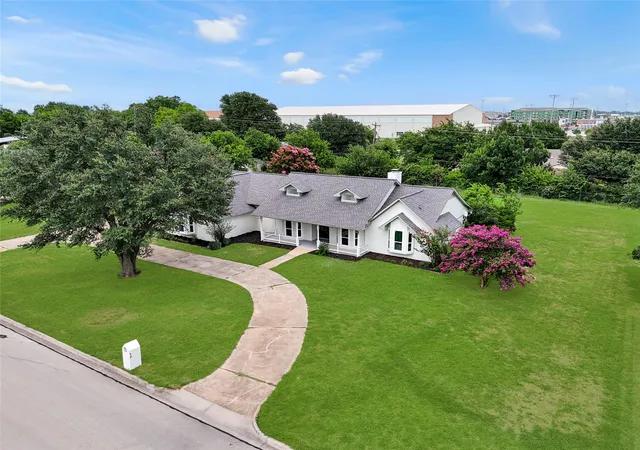 1st image of 3128 Darby Ln, Denton, TX 76207 | MLS# 21318954
