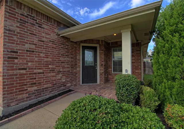 Homes for sale in Forney, TX | 1304 Luckenbach Dr, Forney, TX 75126 | MLS# 21302184