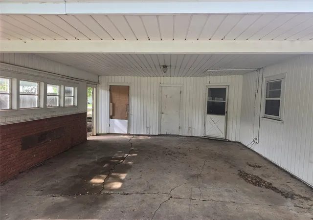Photo 2 of Single family home for sale at 2615 Ormond Pl, Bossier City, LA 71111 | MLS# 21319048 | Listing updated on 2026-09-22