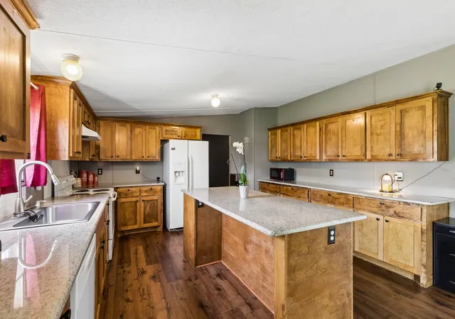 Homes for sale in Whitesboro, TX | 3310 Old Sherman Rd, Whitesboro, TX 76273 | MLS# 21317723