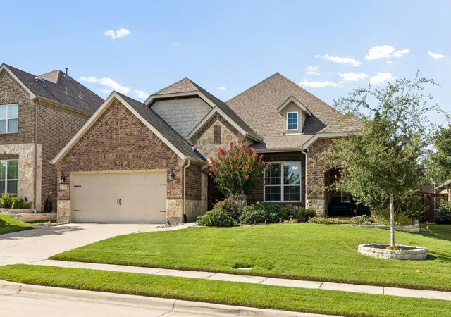 Homes for sale in Northlake, TX | 1120 Parkdale Dr, Northlake, TX 76226 | MLS# 21315215
