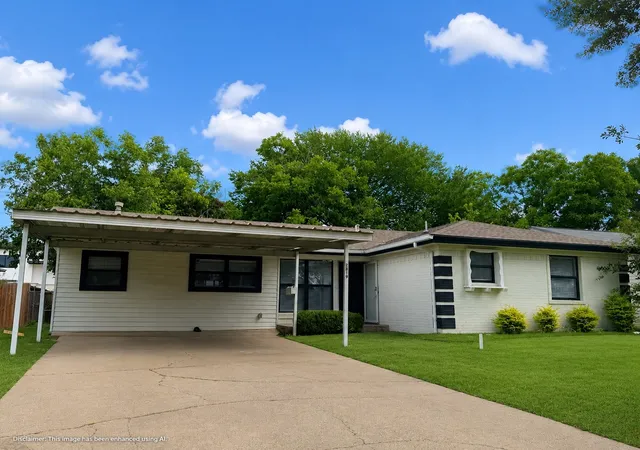 Photo 1 of Sale Pending at 2819 Anchor Dr, Mesquite, TX 75150 | MLS# 21319109 | Listing updated on 2026-07-21