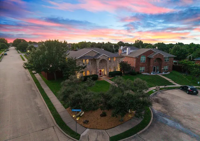 3rd image of 2503 Barger Ct, Sachse, TX 75048 | MLS# 21319121