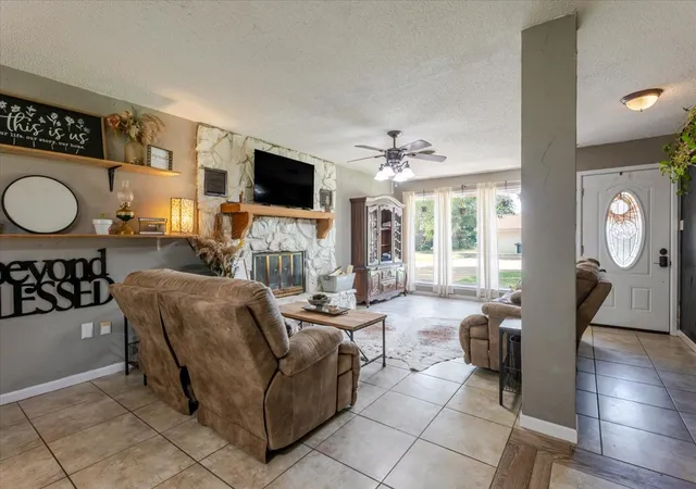 4th image of 2304 Se 10Th, Mineral Wells, TX 76067 | MLS# 21319136