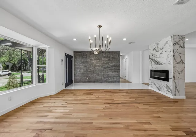 Photo 4 of Single family home for sale at 4326 Mendenhall Dr, Dallas, TX 75244 | MLS# 21316171 | Listing updated on 2026-08-22