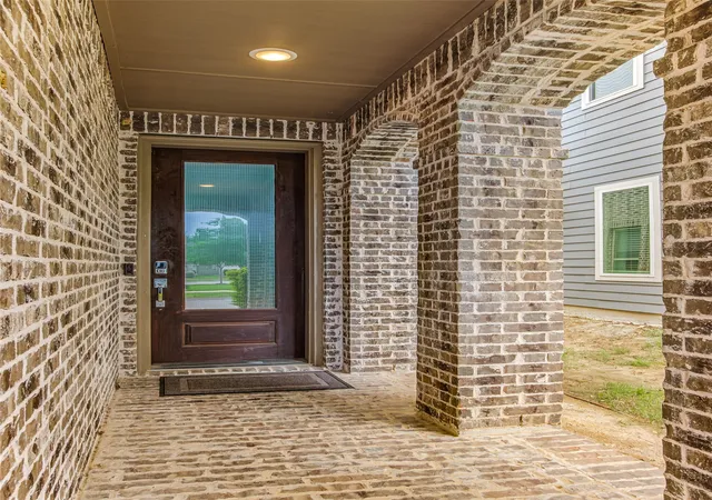 Homes for sale in Northlake, TX | 2412 Elm Pl, Northlake, TX 76247 | MLS# 21314972