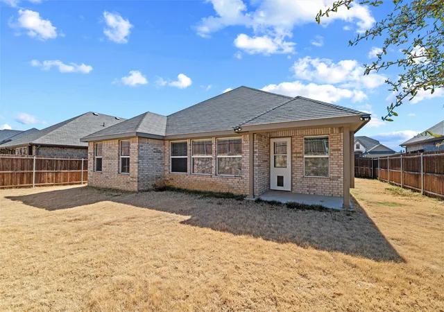 Homes for sale in Keene, TX | 104 Cadyn Dr, Keene, TX 76059 | MLS# 21319194
