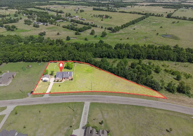 Photo 2 of Single family home for sale at 4168 Fm 3211, Caddo Mills, TX 75135 | MLS# 21316640 | Listing updated on 2026-08-22