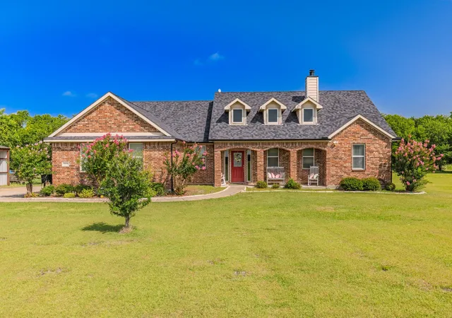 Photo 3 of Single family home for sale at 4168 Fm 3211, Caddo Mills, TX 75135 | MLS# 21316640 | Listing updated on 2026-08-22