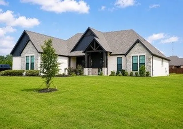 Homes for sale in Midlothian, TX | 4017 Lagos Dr, Midlothian, TX 76065 | MLS# 21315988