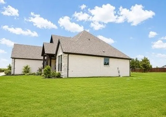 Homes for sale in Midlothian, TX | 4017 Lagos Dr, Midlothian, TX 76065 | MLS# 21315988
