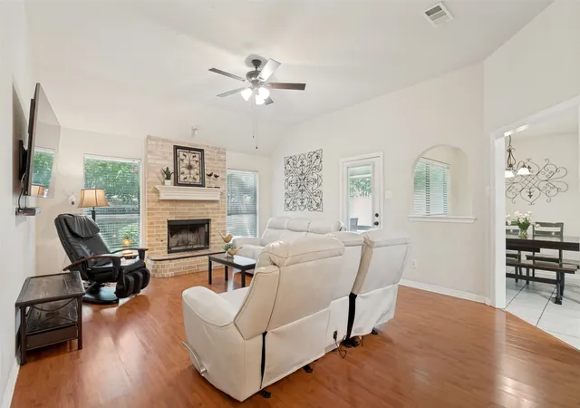 Homes for sale in Midlothian, TX | 521 Wild Springs Dr, Midlothian, TX 76065 | MLS# 21319103