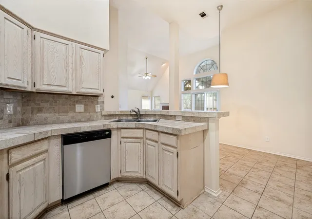 Photo 2 of Sale Pending at 5109 Quail Ridge Dr, Mc Kinney, TX 75072 | MLS# 21240813 | Listing updated on 2026-08-03