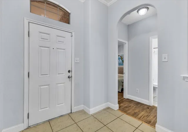 Photo 4 of Single family home for sale at 1124 Sunderland Ln, Fort Worth, TX 76134 | MLS# 21319220 | Listing updated on 2026-08-29