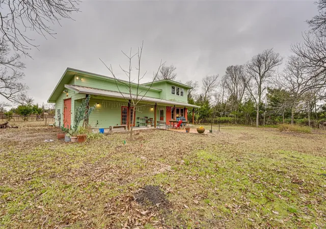 Homes for sale in Farmersville, TX | 1002 S Main St, Farmersville, TX 75442 | MLS# 21319304