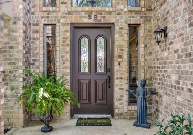Photo 2 of Single family home for sale at 29 Creekmere Dr, Roanoke, TX 76262 | MLS# 21317329 | Listing updated on 2026-10-03