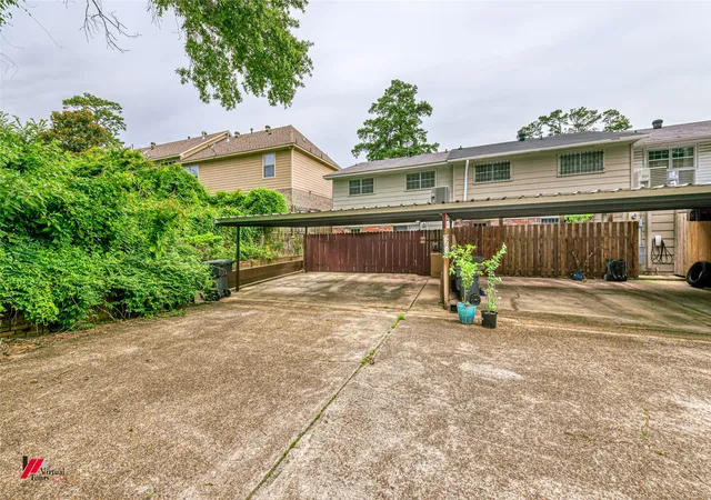32nd image of 719 Edgemont St, Shreveport, LA 71106 | MLS# 21319080
