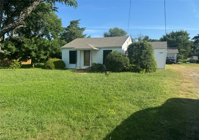 1st image of 1601 Blackburn Rd, Sachse, TX 75048 | MLS# 21319367