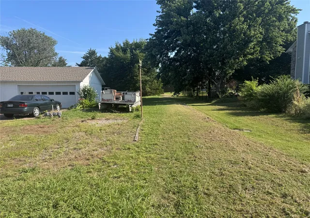3rd image of 1601 Blackburn Rd, Sachse, TX 75048 | MLS# 21319367