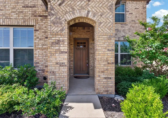 Homes for sale in Northlake, TX | 6417 Dolan Falls Dr, Northlake, TX 76226 | MLS# 21310080