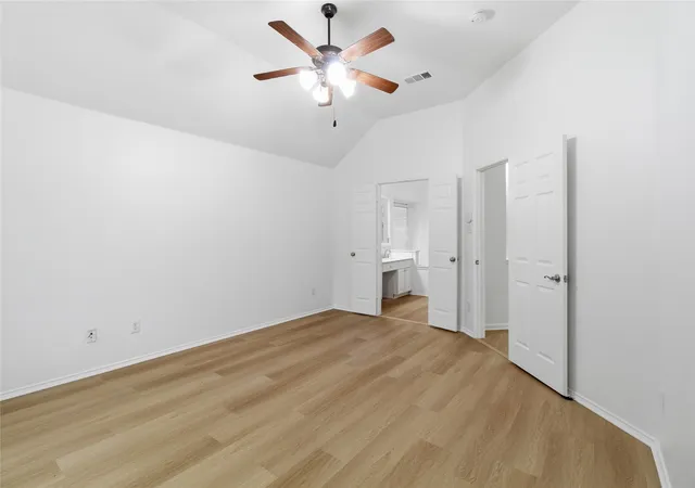 4th image of 6803 Hillwood Dr, Sachse, TX 75048 | MLS# 21319384