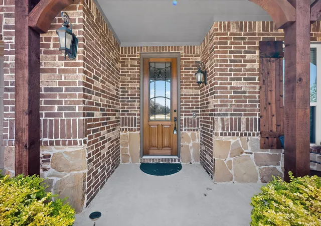 Photo 4 of Sale Pending at 7411 Mckinney Meadows Dr, Mc Kinney, TX 75071 | MLS# 21317004 | Listing updated on 2026-07-25