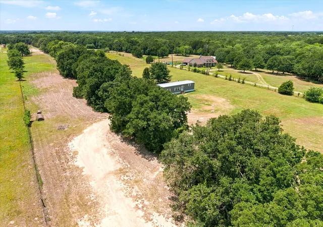 Photo 3 of Manufactured home for sale at 13345 Fm 1391, Seven Points, TX 75143 | MLS# 21316629 | Listing updated on 2026-10-07