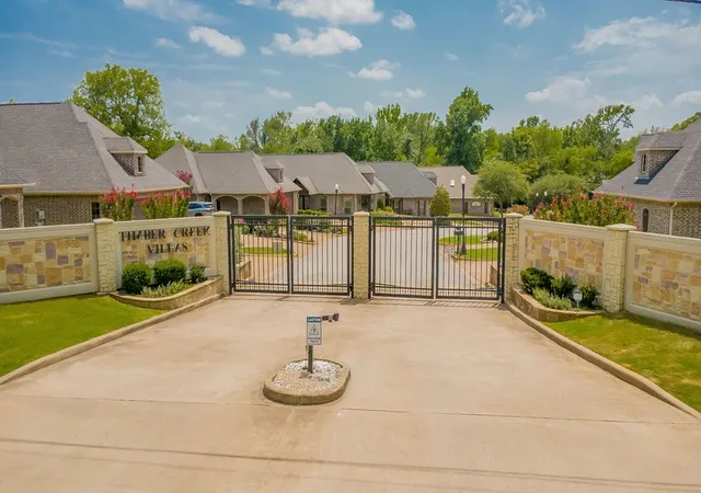Photo 3 of Single family home for sale at 110 Timber Creek Ct, Lindale, TX 75771 | MLS# 21319448 | Listing updated on 2026-07-10