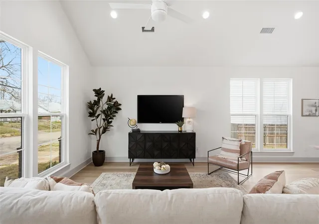 4th image of 538 Proctor Ave, Waco, TX 76708 | MLS# 21319147