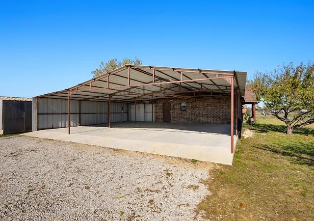 Homes for sale in Decatur, TX | 792 County Road 4213, Decatur, TX 76234 | MLS# 21319500