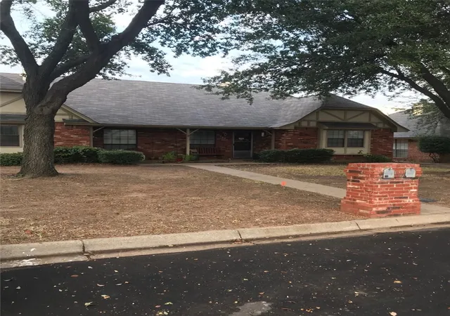 Homes for sale in North Richland Hills, TX | 7825 Cardinal Ct, North Richland Hills, TX 76180 | MLS# 21319495