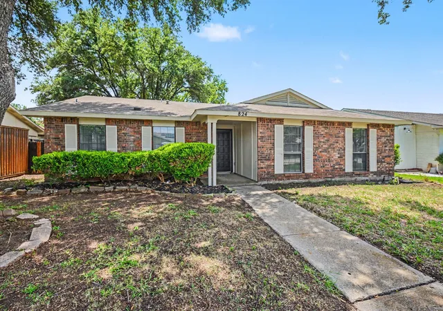 Homes for sale in Plano, TX | 824 Grand Teton Dr, Plano, TX 75023 | MLS# 21319364
