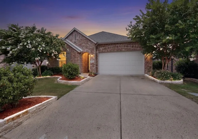 Photo 1 of Single family home for sale at 1901 Bishop Barrel Ln, Wylie, TX 75098 | MLS# 21315378 | Listing updated on 2026-09-29