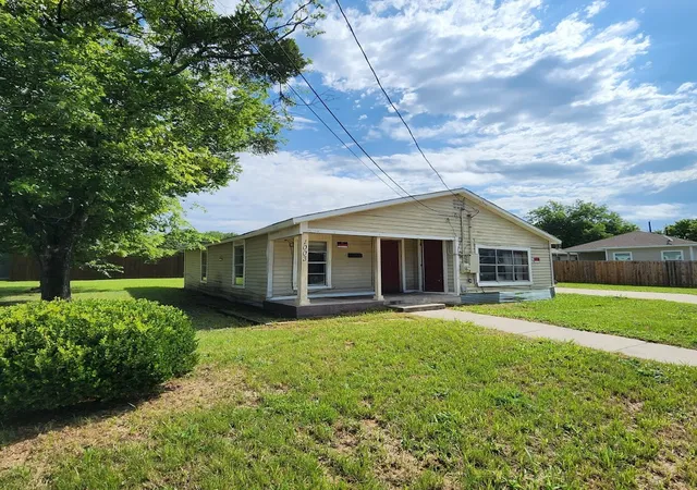 Homes for sale in Mc Kinney, TX | 1003 Garcia St, Mc Kinney, TX 75069 | MLS# 21308872