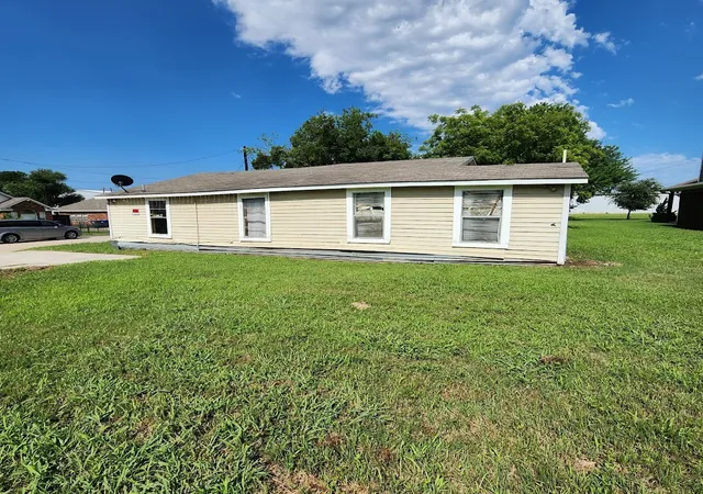 Homes for sale in Mc Kinney, TX | 1003 Garcia St, Mc Kinney, TX 75069 | MLS# 21308872