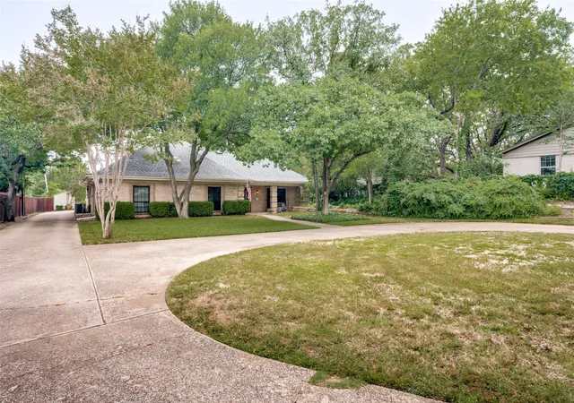 Photo 2 of Sale Pending at 9004 Martin Dr, North Richland Hills, TX 76182 | MLS# 21283905 | Listing updated on 2026-07-15