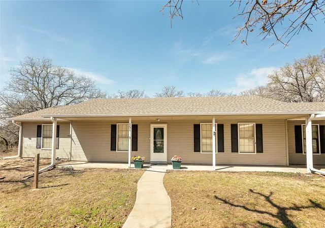 Homes for sale in Nocona, TX | 151 Country Club Dr, Nocona, TX 76255 | MLS# 21319592