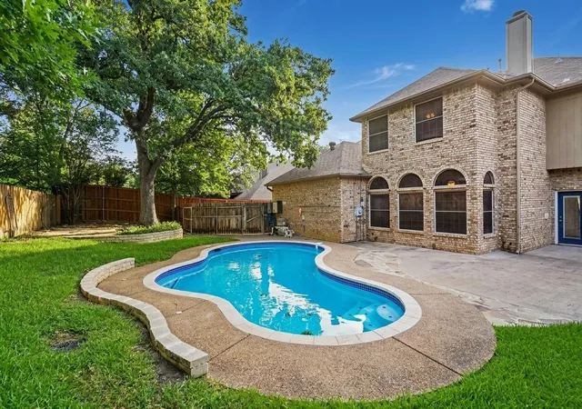 Photo 1 of Single family home for sale at 8017 Arlie Ln, North Richland Hills, TX 76182 | MLS# 21318922 | Listing updated on 2026-10-08