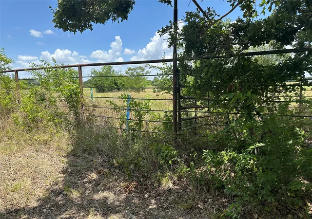 Homes for sale in Tool, TX | Tbd Smith Rd Rd, Tool, TX 75143 | MLS# 21246586