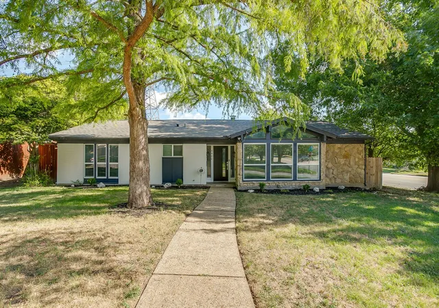 1st image of 6400 Winn St, Fort Worth, TX 76133 | MLS# 21319046