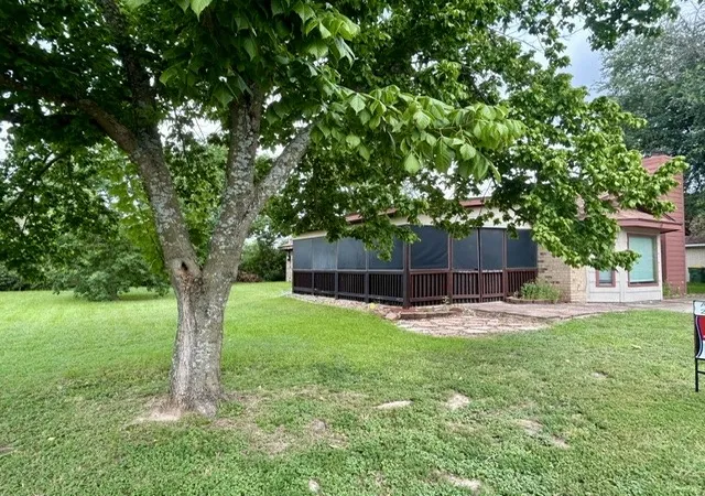 Homes for sale in Groesbeck, TX | 710 Cherry Dr, Groesbeck, TX 76642 | MLS# 21318563