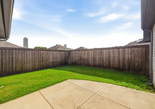 Photo 33 of Single family home for sale at 9101 Autumn Falls Dr, Fort Worth, TX 76118 | MLS# 21316146 | Listing updated on 2026-08-03