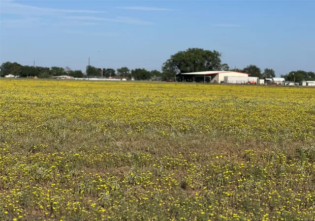 Photo 3 of Land for sale at 332 Sw Railroad Ave, Knox City, TX 79529 | MLS# 21319761 | Listing updated on 2026-09-30