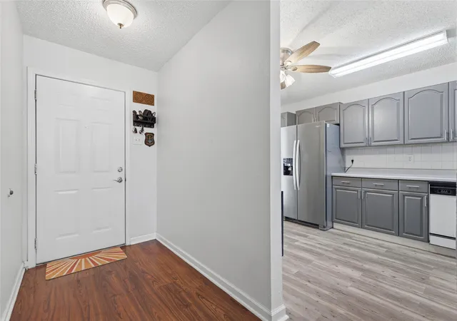 Photo 2 of Single family home for sale at 3005 18th St, Plano, TX 75074 | MLS# 21319141 | Listing updated on 2026-08-29