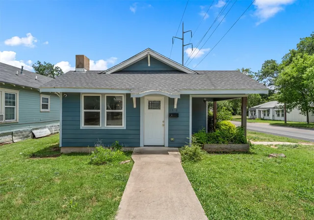 Photo 1 of Single family home for sale at 2425 Mckenzie Ave, Waco, TX 76708 | MLS# 21319496 | Listing updated on 2026-07-28
