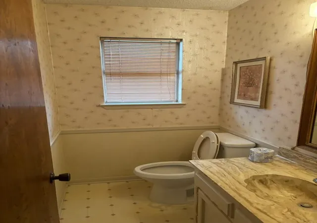 Photo 3 of Single family home for sale at 3511 Holly Dr, Denison, TX 75020 | MLS# 21319947 | Listing updated on 2026-07-16