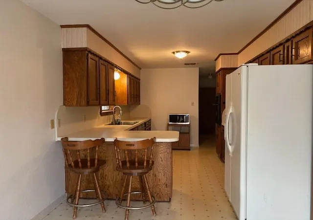 Photo 4 of Single family home for sale at 3511 Holly Dr, Denison, TX 75020 | MLS# 21319947 | Listing updated on 2026-07-16