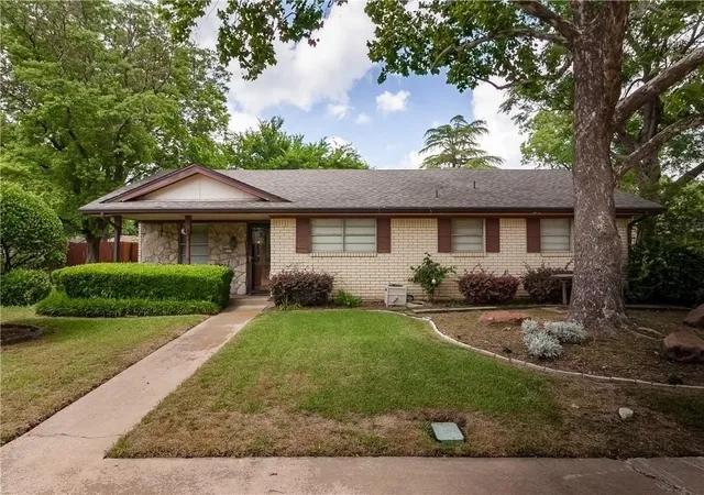 Homes for sale in Mc Kinney, TX | 2118 Chippendale Dr, Mc Kinney, TX 75071 | MLS# 21281577