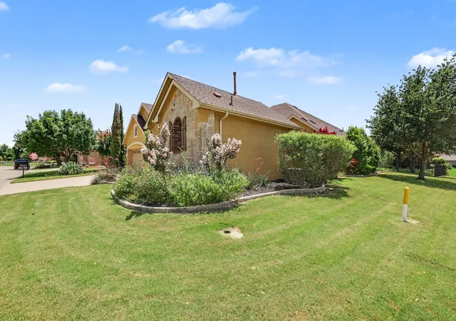 Homes for sale in Denton, TX | 12013 Lockhart Ct, Denton, TX 76207 | MLS# 21319951